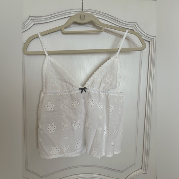 NEW Edikted Emilie Eyelet Tank Top. Size SMALL. White - Picture 3 of 3